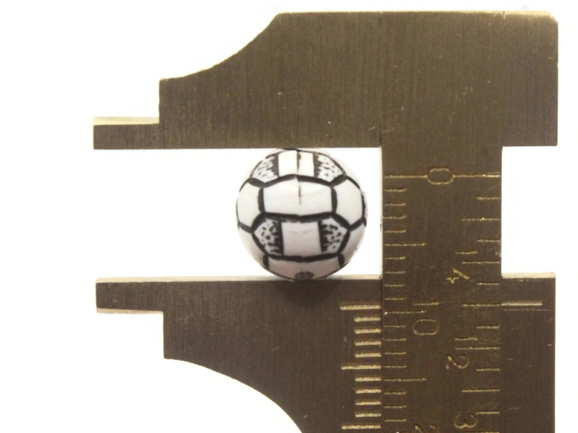 30 10mm Black and White Soccer Ball Round Plastic Sports Beads