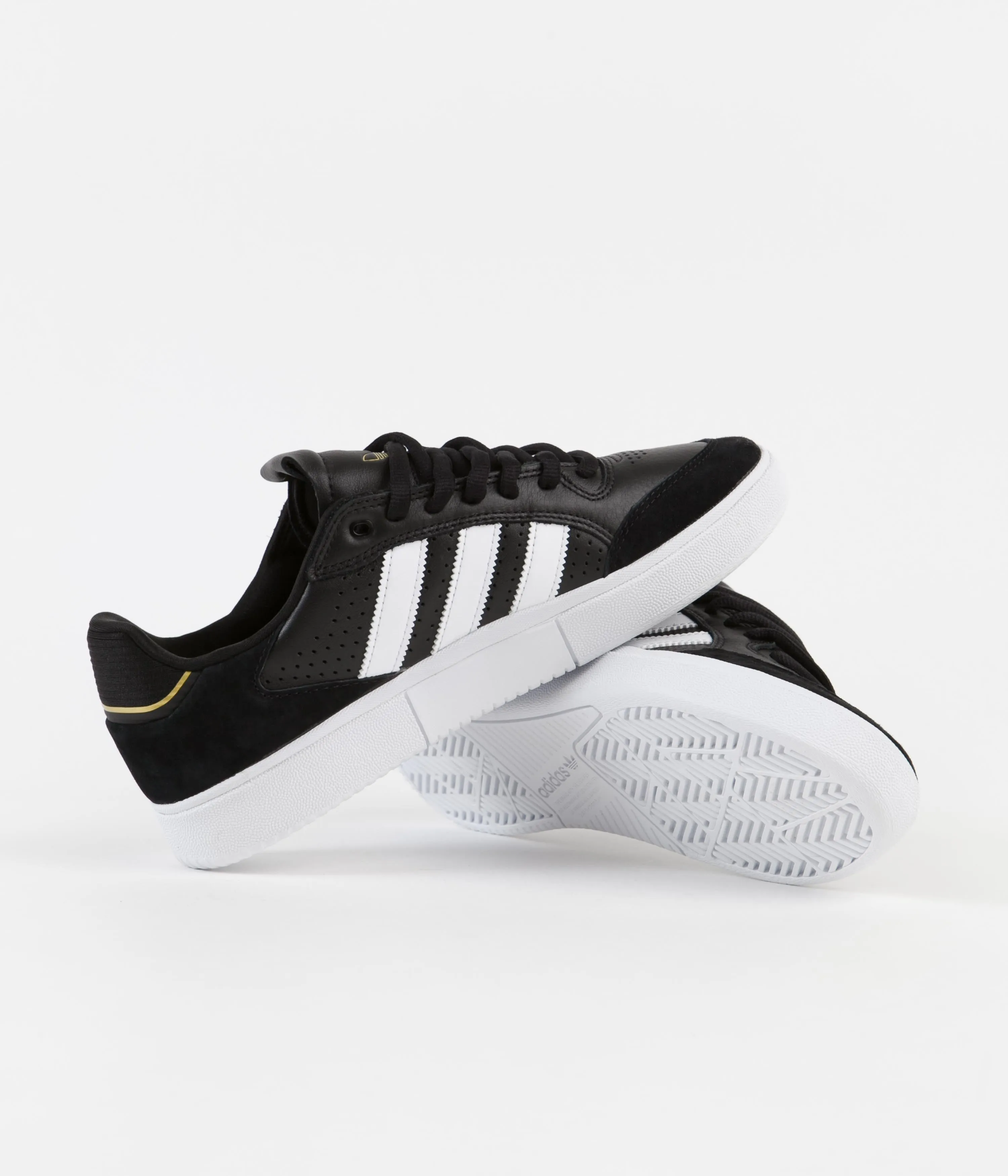 Adidas Tyshawn Low Shoes - Core Black / FTWR White / Gold Metallic