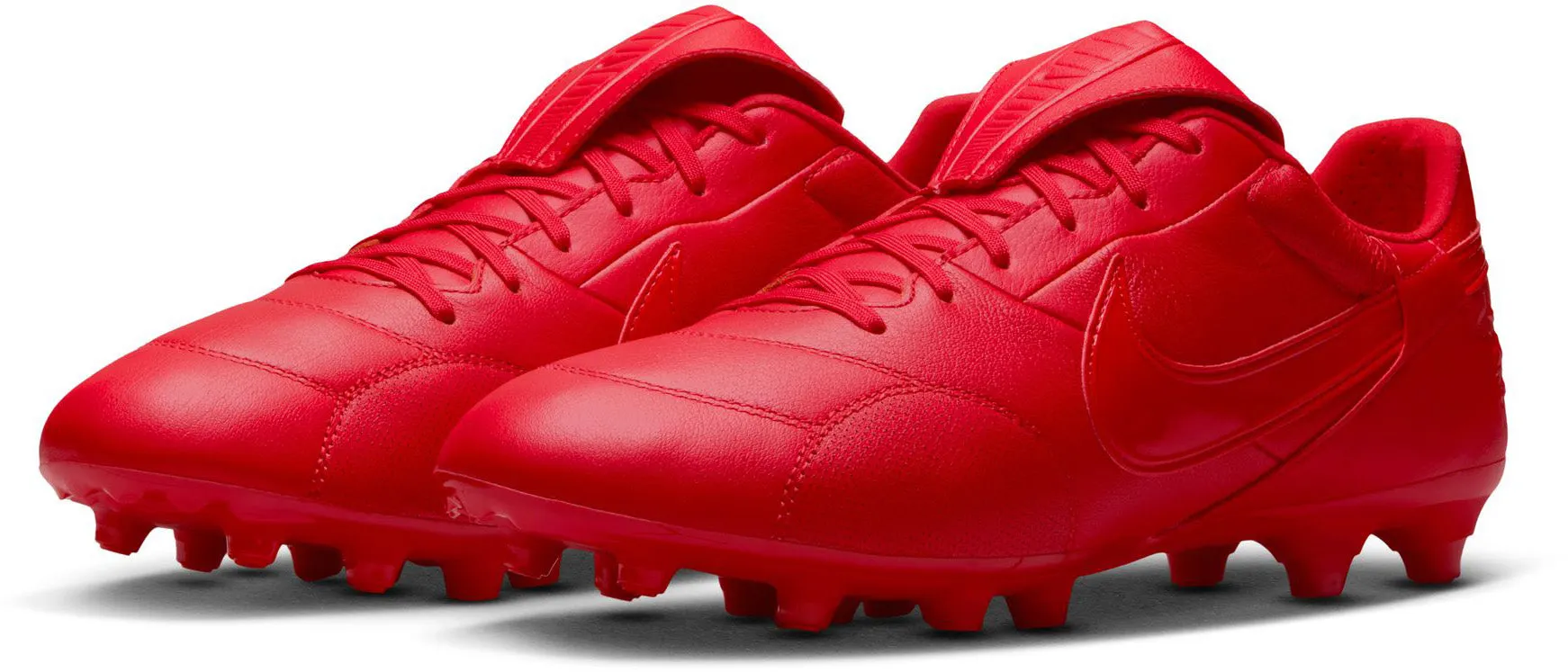 Premier 3 Firm Ground Low-Top Men's Football Boots