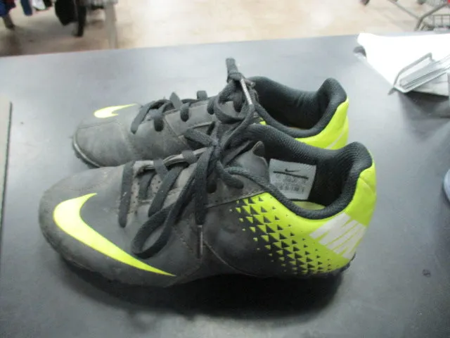 Used Nike Turf Soccer Cleats Size 13 C