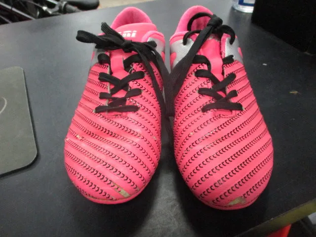 Used Pink Vizari Soccer CLeats Size 3