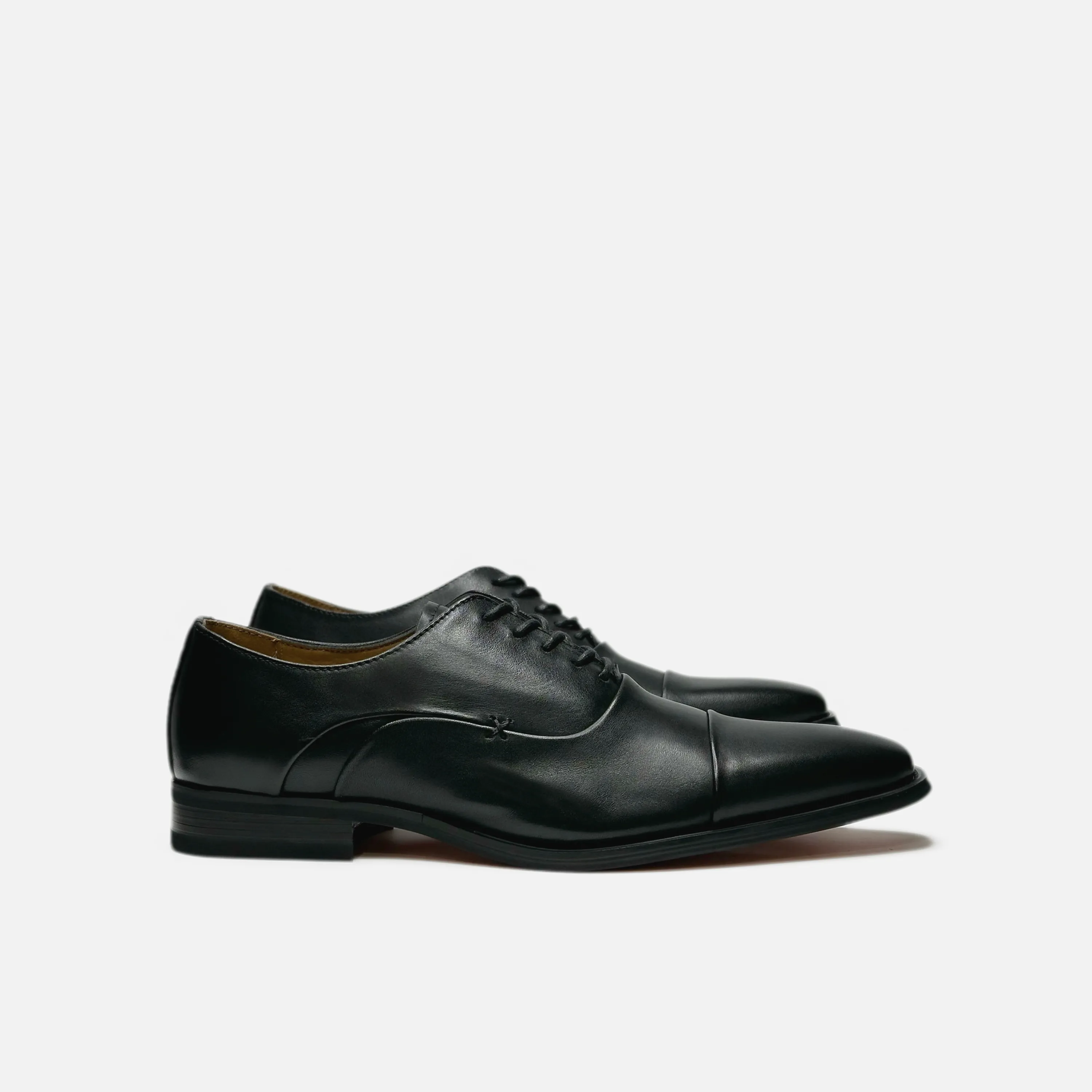 Winn Cap Toe Shoes