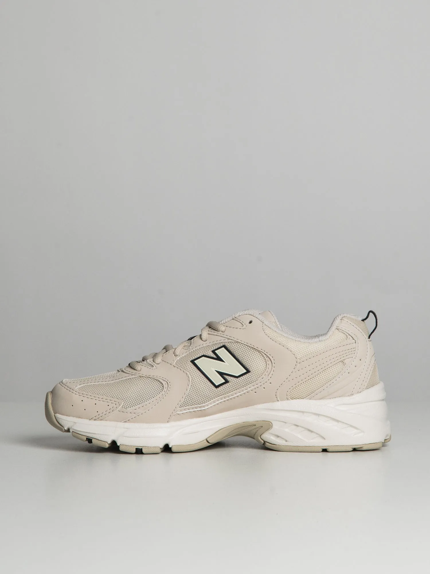 WOMENS NEW BALANCE THE 530 - MUSHROOM